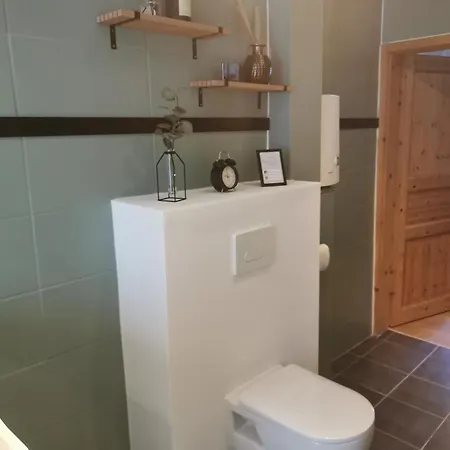 Malu In Ferienhaus Bremm