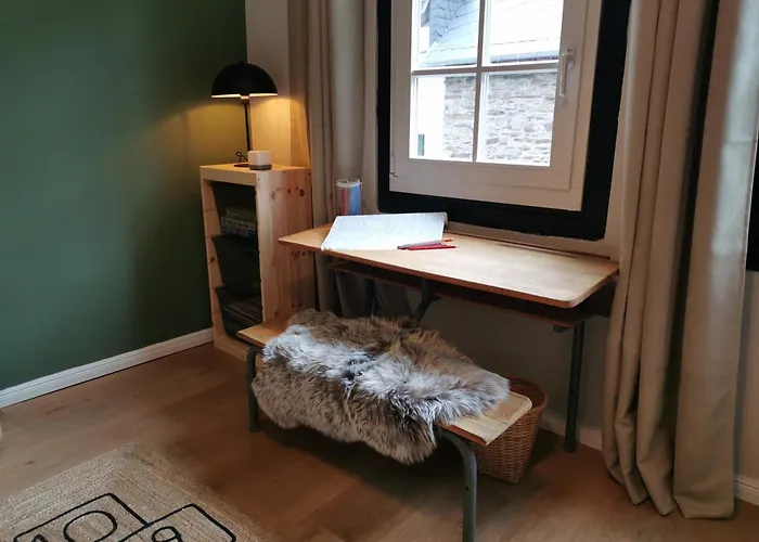 Malu In Casa de Férias *